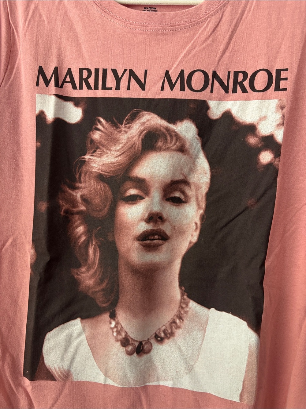 Torrid Women's MauvePink Graphic Crewneck T-Shirt - Marilyn Monroe Print NWT - Picture 2 of 4
